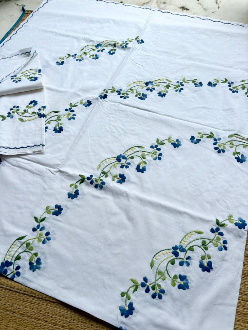 Pure Cotton Queen Size Bedsheets — 01