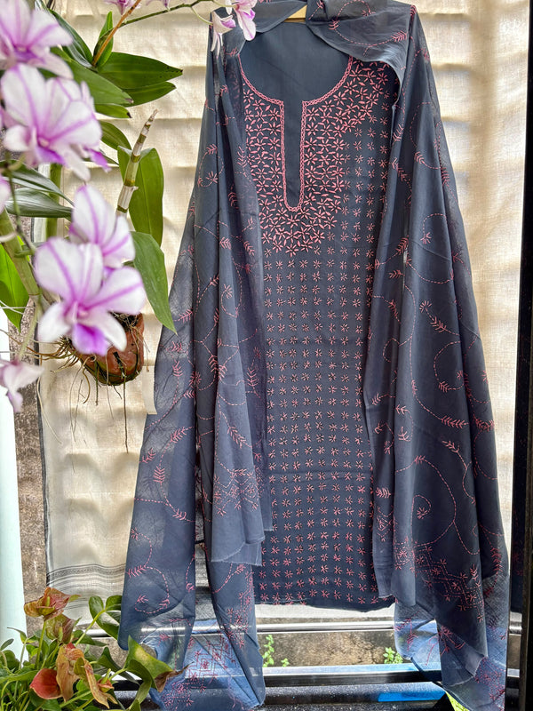 Thread Work Suit in Pure Cotton