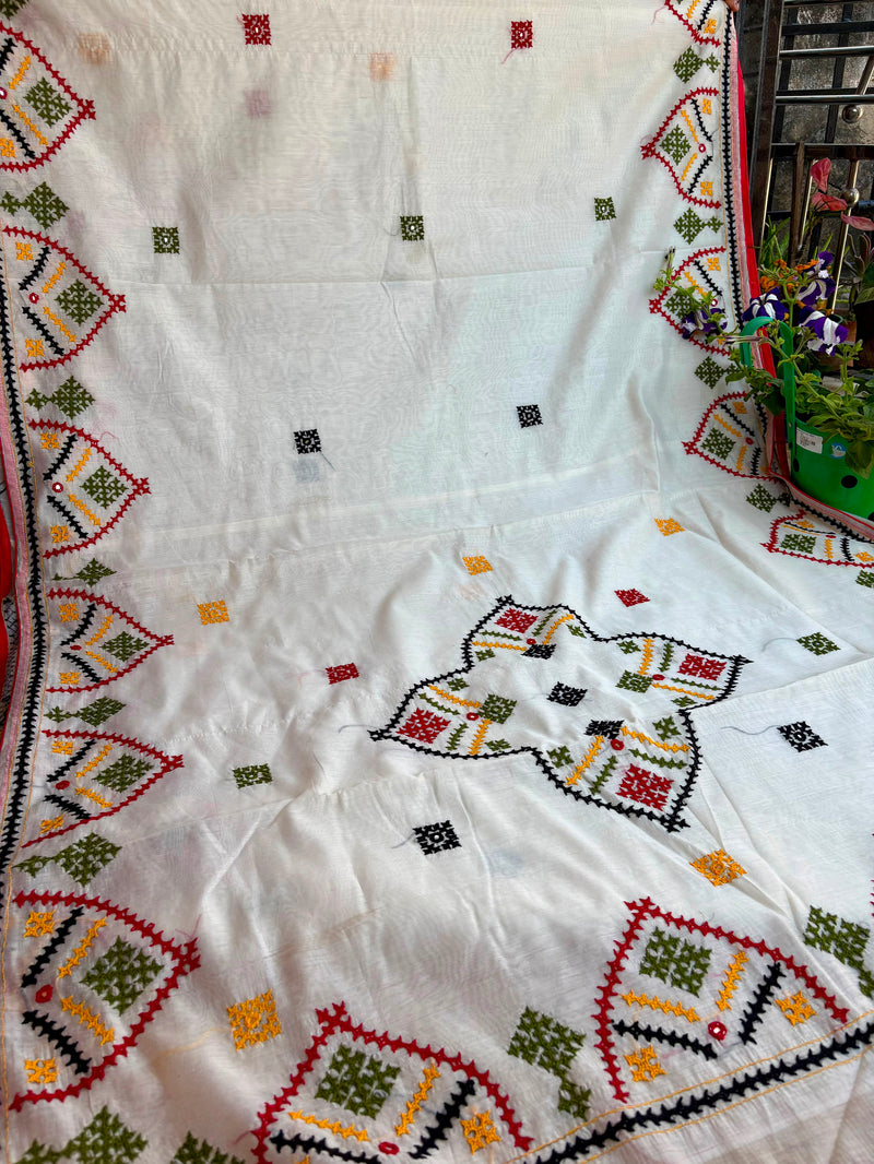 Budget Kutch Work Saree on Cotton Chanderi