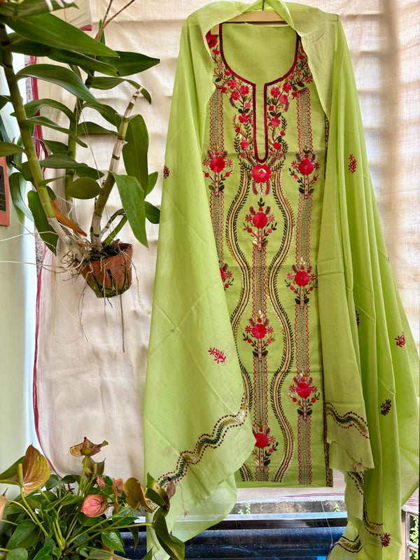 Thread Work Suit in Pure Cotton
