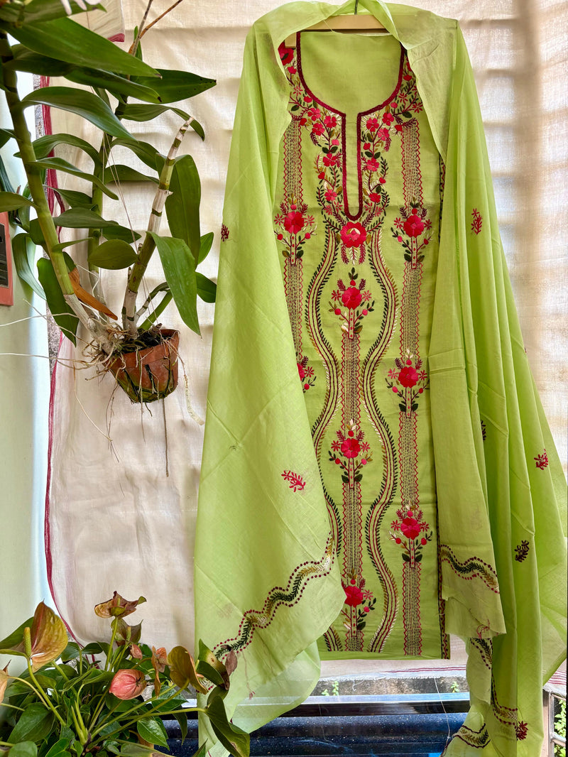 Thread Work Suit in Pure Cotton
