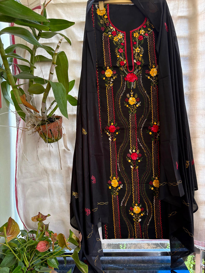 Thread Work Suit in Pure Cotton