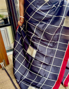 Hand Painted Saree on Pure Silk — Black & Red 10