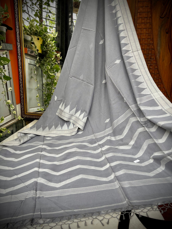 Cotton Jamdani Saree