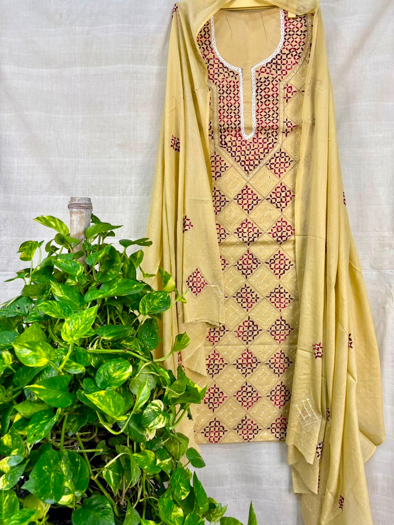 Thread Work Suit in Pure Cotton