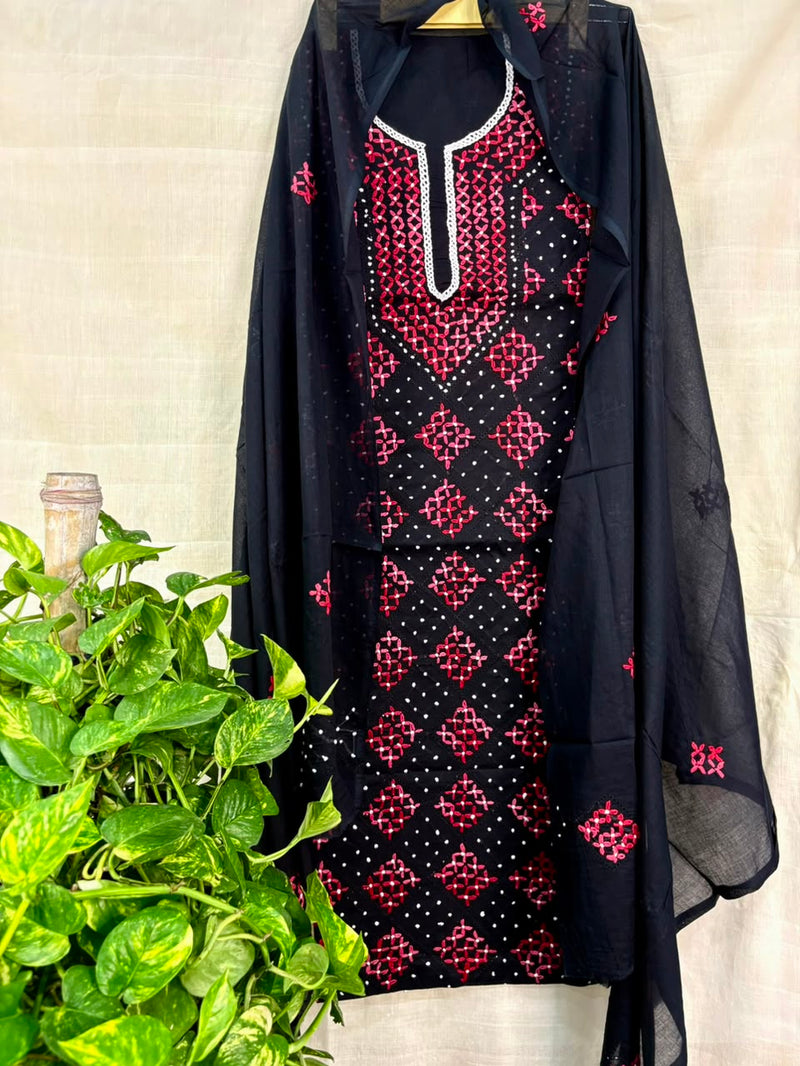 Thread Work Suit in Pure Cotton