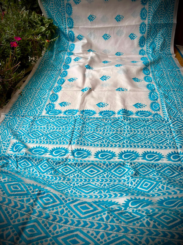 Kantha Saree