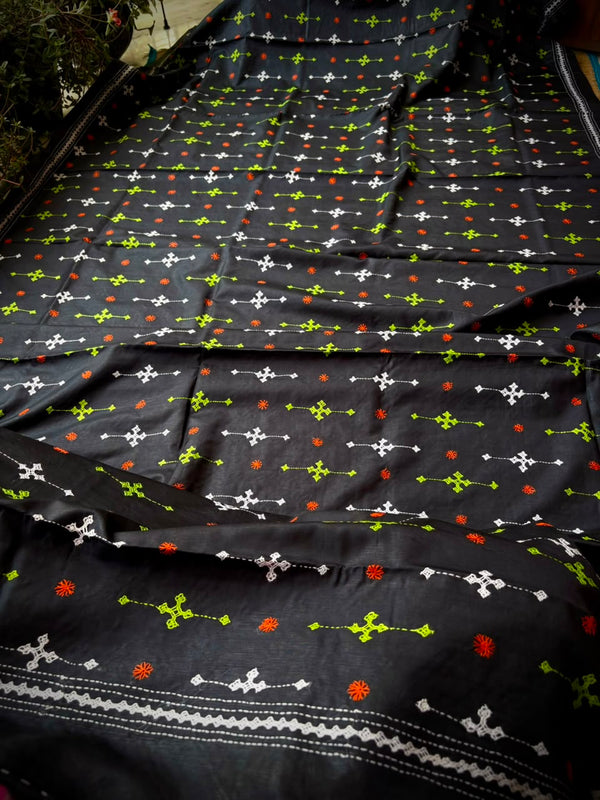 Kutch Work Saree