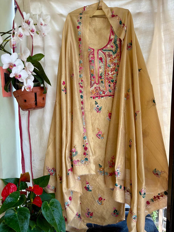 Hand Embroidered 3 Pc Unstitched Set in Cotton Chanderi