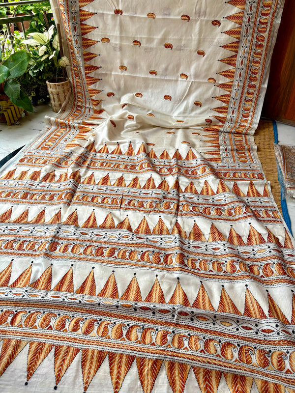 Kantha Saree
